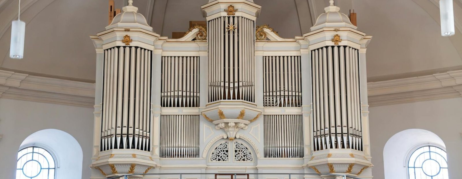 Albert Hall — Nightlife