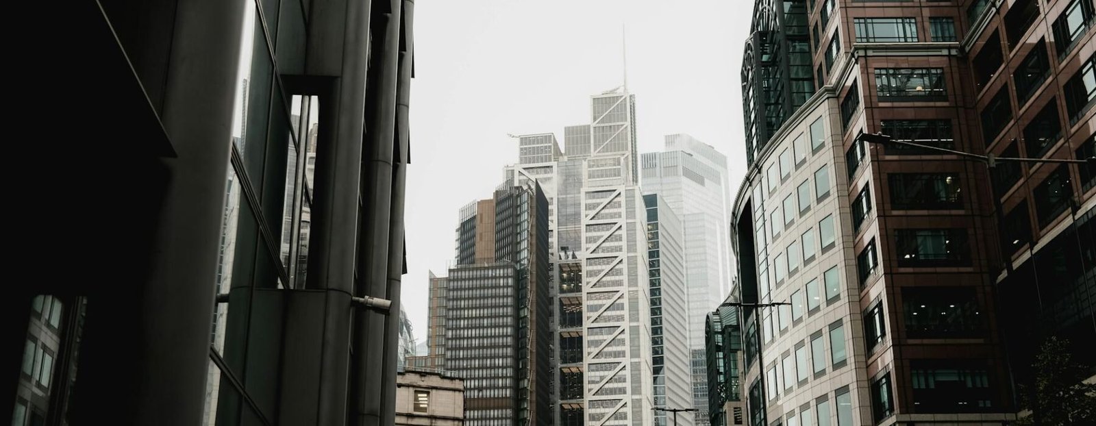 Where to Shop in Manchester - Fashion by Area Guide 2026 │ MCR