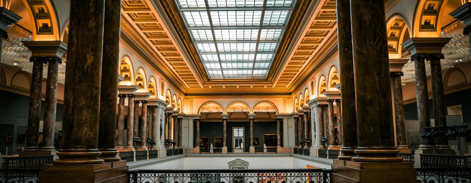 The Deansgate Corridor — From Locks to Skyscrapers │ MCR