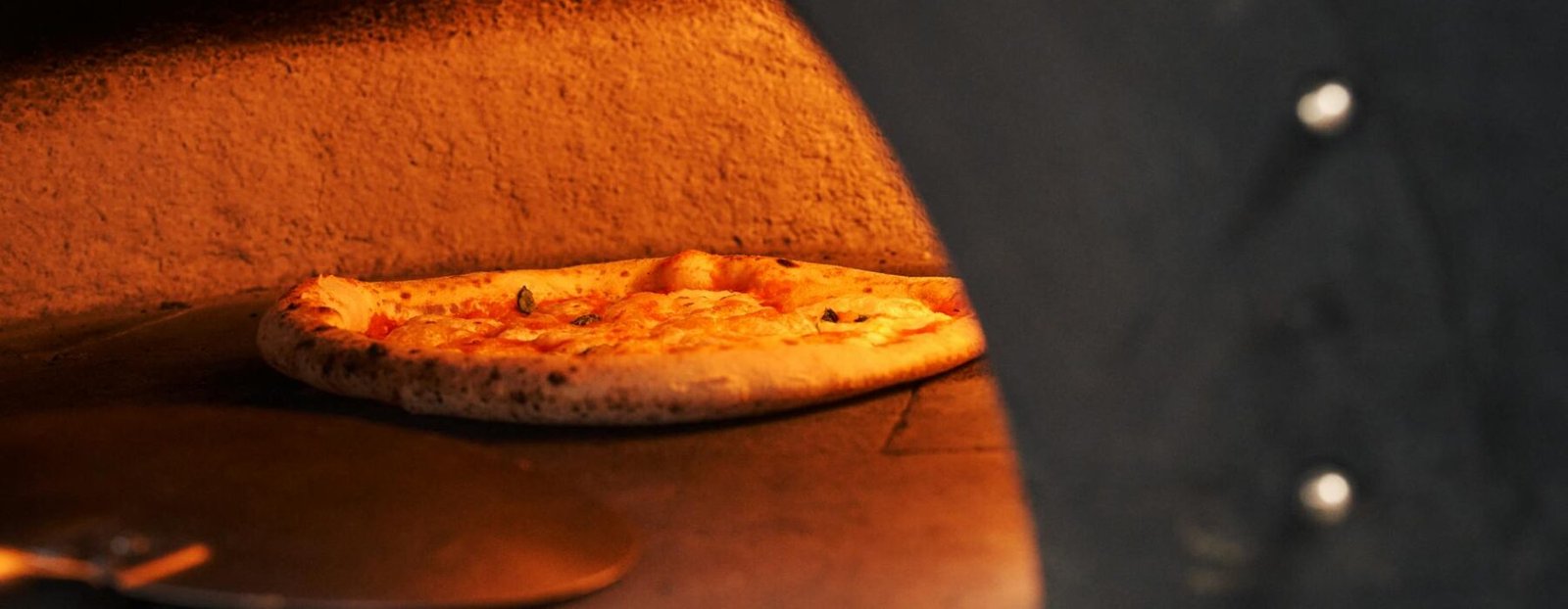 Best Pizza in Manchester — 12 Places From Neapolitan to Deep Dish │ MCR