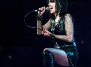 LIZZIE & THE BANSHEES