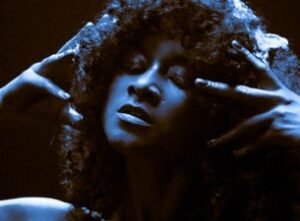 UCHE YARA – BODYSCANNER Tour 26